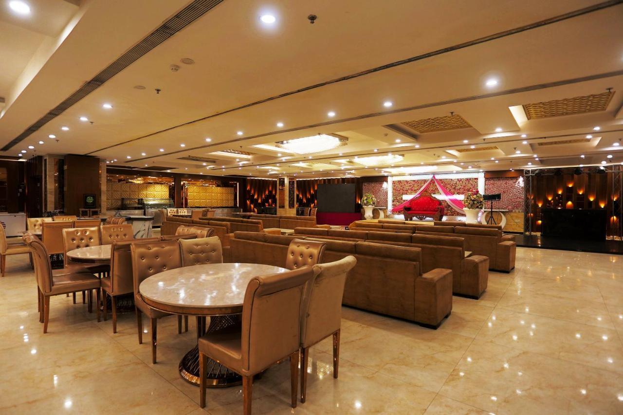 Capital O Green Palms Near Jhilmil Metro Station Hotel New Delhi Exterior foto