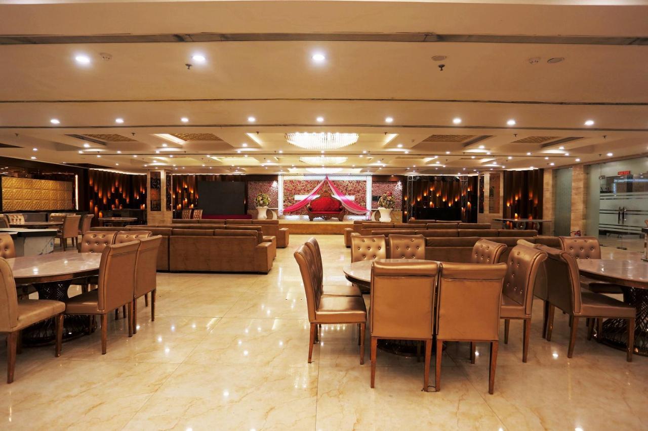 Capital O Green Palms Near Jhilmil Metro Station Hotel New Delhi Exterior foto